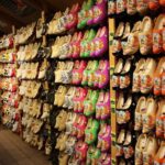 Amsterdam: Private Zaanse Schans Windmills and Volendam Trip - The Charm of Zaanse Schans Windmills and Inside Visits