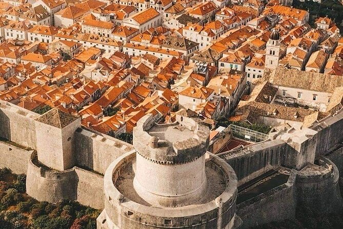 Ancient Old City Finest tour of Dubrovnik - Discovering the Historic Streets and Main Squares