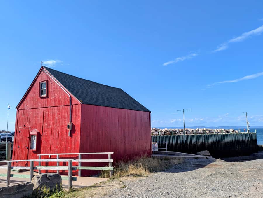 Annapolis Valley Experience - Small Group; Full Day Tour - Visiting Luckett Vineyards for Award-Winning Wines
