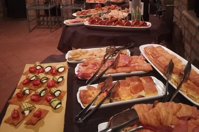 Aperitif in the famous underground caves of Orvieto - Tasting Local Wines in the Underground Caves