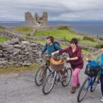 Aran Islands Bike Tour with Tea & Scones - Day Trip to Inisheer from Doolin - The Guided Bike Tour: Highlights of Inisheer’s Heritage