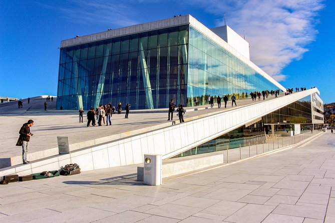 Architectural Oslo: Private Tour with a Local Expert - Oslo’s Historic Religious Landmark and Government Buildings