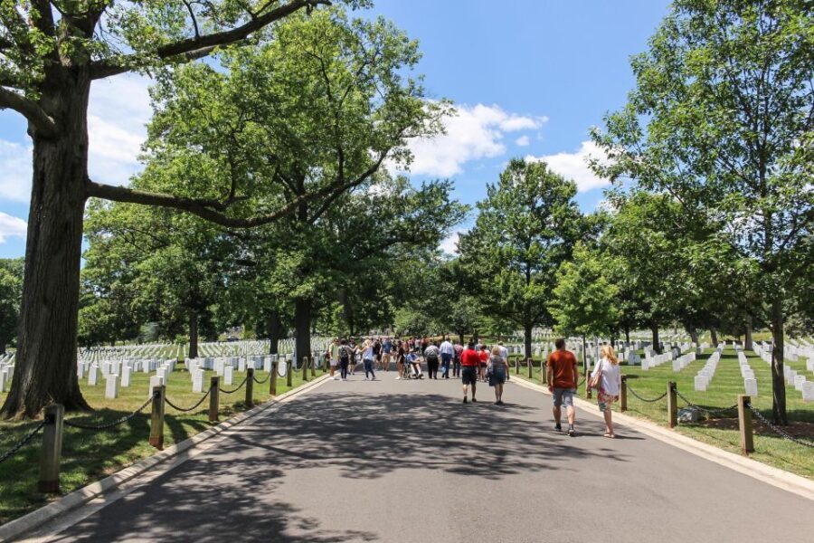 Arlington Cementary & Guard Ceremony with Iowa Jima Memorial - Arlington National Cemetery: The Starting Point and Meeting Details