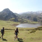Arriondas: Covadonga Lakes Guided Tour - Key Points