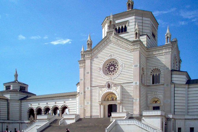 Arrival Private Transfer: Malpensa Airport MXP to Milan in Luxury Van - Convenient Pickup at Malpensa Airport with Meet & Greet Service