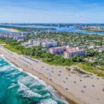 Arrival Private Transfer: Palm Beach Airport PBI to Palm Beach in Business Car - How the Private Transfer Service Starts at West Palm Beach Airport