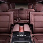 Arrival Transfer Montreal Airport YUL to Montreal by Sedan or SUV - Included Comforts and Easy Booking