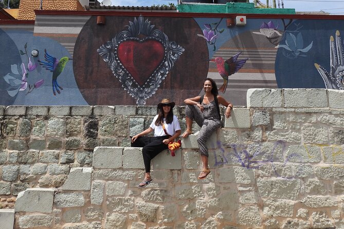 Art walk & Cacao delight - Walking through the colorful streets of Oaxaca’s Jalatlaco neighborhood