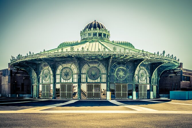 Asbury Park of Bruce Springsteen Audio Walking Tour - Visiting The Carousel Building: A Historic Landmark