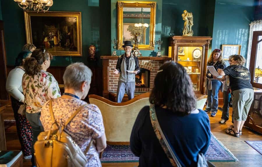 Ashland: Cultural History Walking Tour - The Milestones that Shaped Ashland’s Cultural Evolution