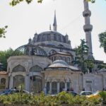 Asian Side of Istanbul: Uskudar and Kadikoy Full Day Walking Tour - Starting Point and Tour Logistics