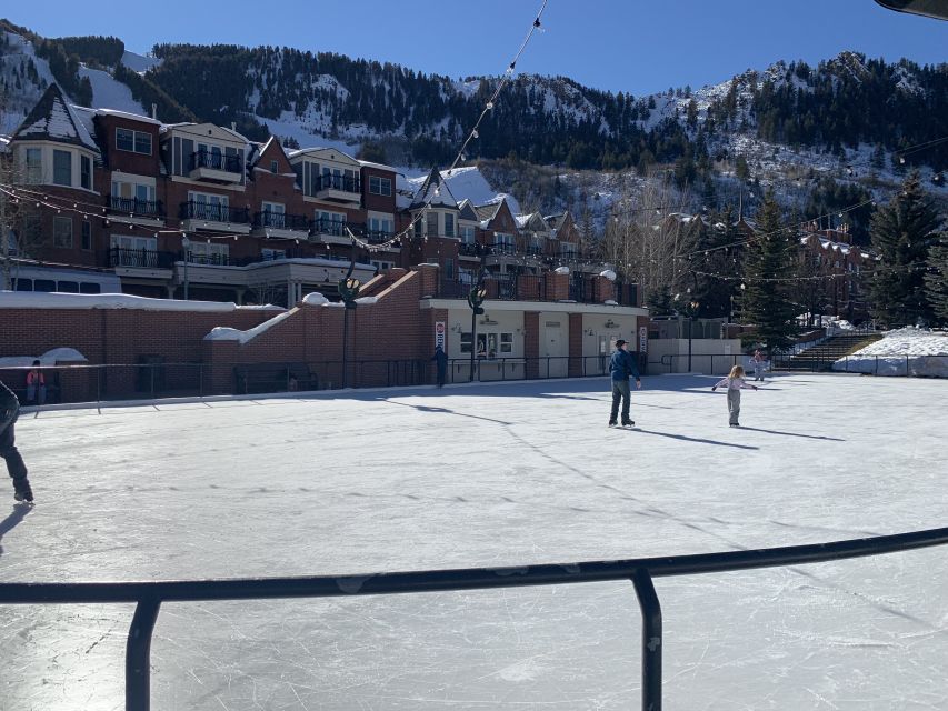 Aspen: City Highlights Walking Tour - The Charm of Downtown Aspen and Mountain Views