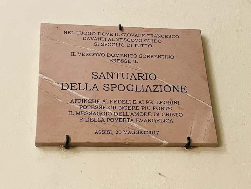 Assisi: Three Saints, St Carlo, Francis & Clare Walking Tour - Exploring the Basilica of Saint Clare and Her Devotion