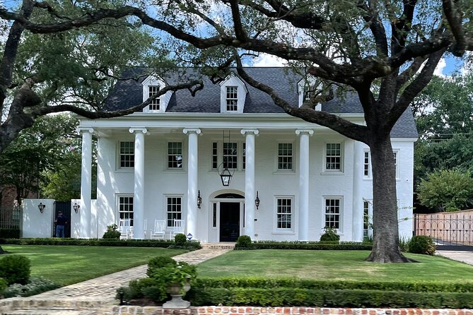 Astroville Best of Houston City Driving Tour with Live Guide - Highlights of Houston’s Museum District