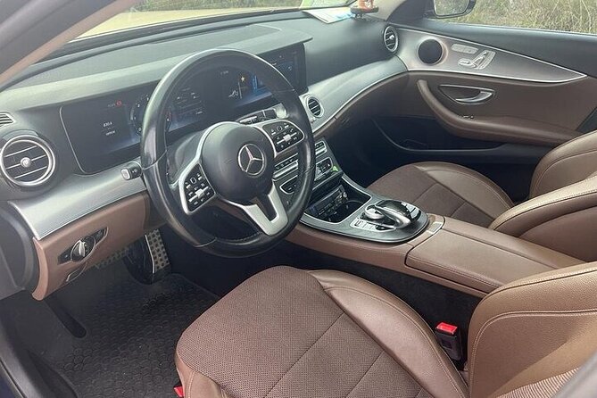 Athens Center to Athens Airport Private Departure Transfer - Reliable, Punctual Service with Helpful Drivers