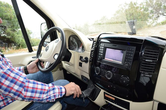 Athens Night Tour (up to 11 people) - Starting at the Hellenic Parliament and Guard Change Highlight