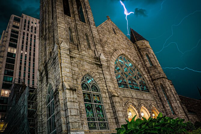 Atlanta Ghosts: Hauntings, Ghouls, and Phantoms of Atlanta - Exploring the Haunted History of Midtown’s Old Churches and Theaters