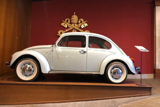 Audio Guide: Vatican Museum and Sistine Chapel Skip-the-Line Tour - Exploring the Vatican Museums Main Entrance and First Impressions