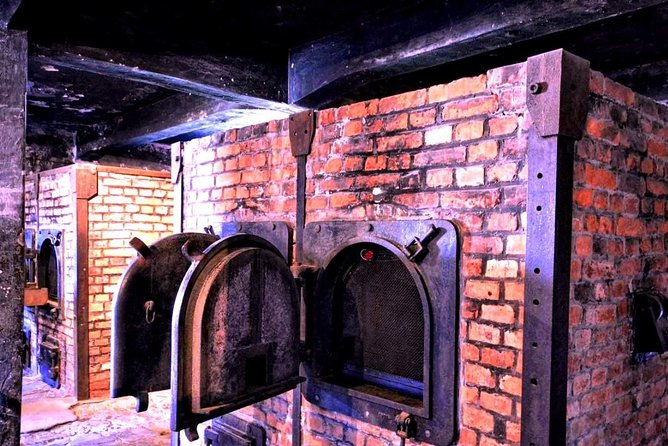 Auschwitz-Birkenau guided tour from Krakow with Ticket & Transfer - The Itinerary: Auschwitz and Birkenau in Focus