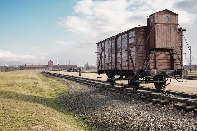 Auschwitz - Birkenau Private, 6-hr Study Tour - Visiting Auschwitz I: The Heart of the Memorial