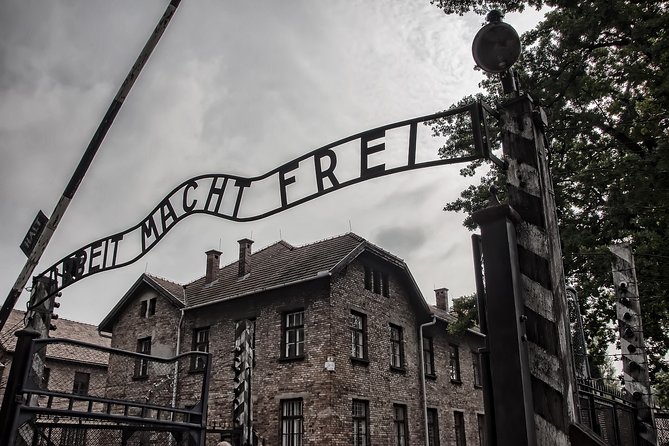 Auschwitz Guided Tour - Krakow to Auschwitz: Seamless Transportation and Personal Service