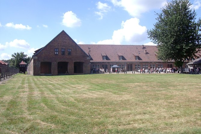 Auschwitz Tours Memorial and Museum Guided Tour from Krakow - Exploring Auschwitz and Birkenau with a Knowledgeable Guide