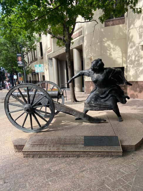 Austin: Morning History Walking Tour of Downtown Austin - Exploring Downtown Austin’s Historic Streets