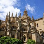 Avila and Segovia Tour with Monuments and Gastronomic Lunch from Madrid - Journeying to Segovia’s Architectural Marvels