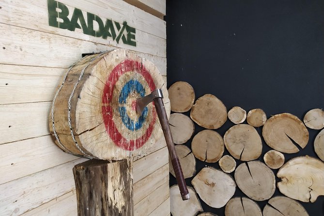 Axe Throwing In Bad Axe Krakow - What Makes the Experience Stand Out