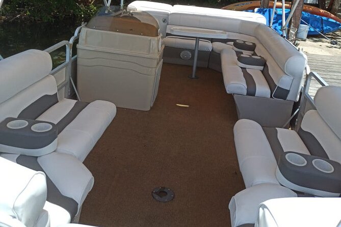 Bacalar 101- Private Tour of the Lagoon of the 7 Colors - Comfortable and Well-Equipped Boats for Relaxing Exploration