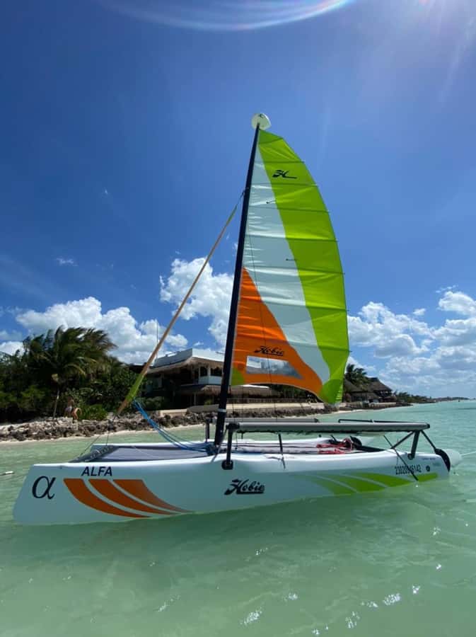 Bacalar: Eco-friendly tour on a Hobbie Getaway catamaran - Starting Point at Casa China Bacalar for the Eco Tour