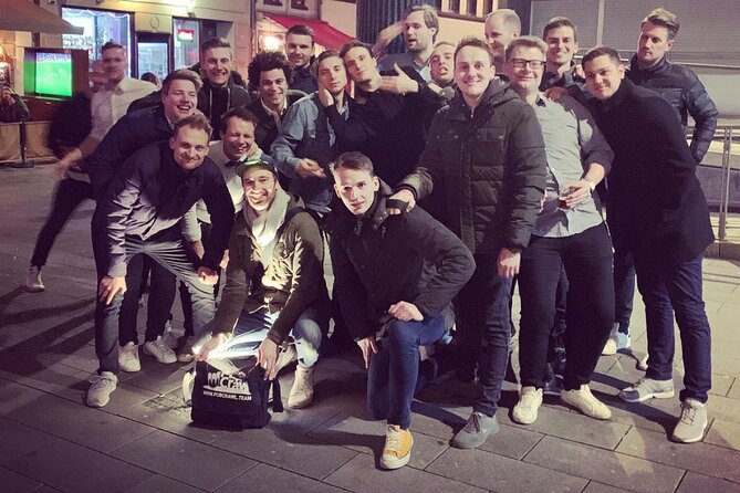 Bachelor(ette) Party with PubCrawl in Düsseldorf - Central Meeting Point and Easy Access