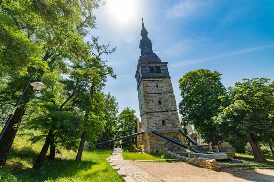 Bad Frankenhausen: Guided tour of 5 churches - Inside the Lower Church with Straw Organ