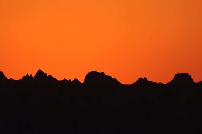 Badlands Noctourism: Shadows of Stone and Stars - Exploring Badlands National Park at Sunset