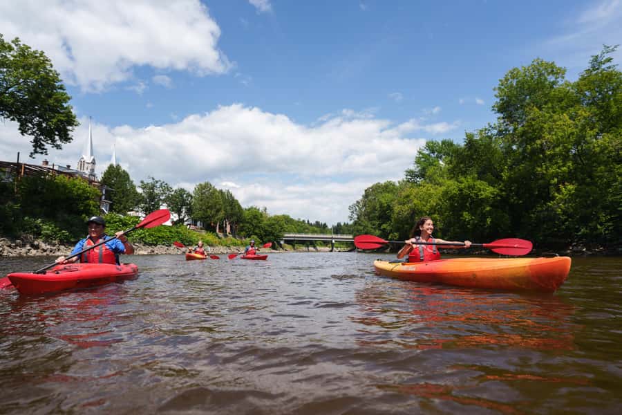 Baie-St-Paul Charlevoix, Descent of the Gouffre River The Family 8km - Starting Point and Logistics at Katabatik in Charlevoix