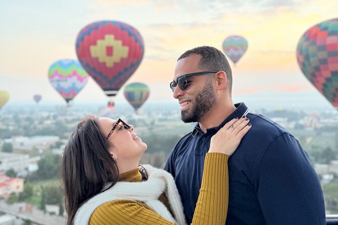 Balloon flight + CDMX pickup + Buffet Breakfast - The Balloon Flight Experience at Teotihuacán