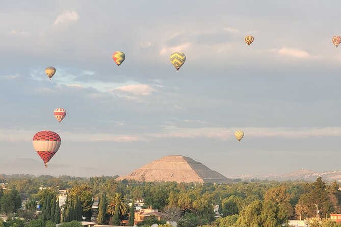 Balloon flight + Transportation + Breakfast in Cave or buffet + Pyramids - Starting Point and Logistics of the Tour