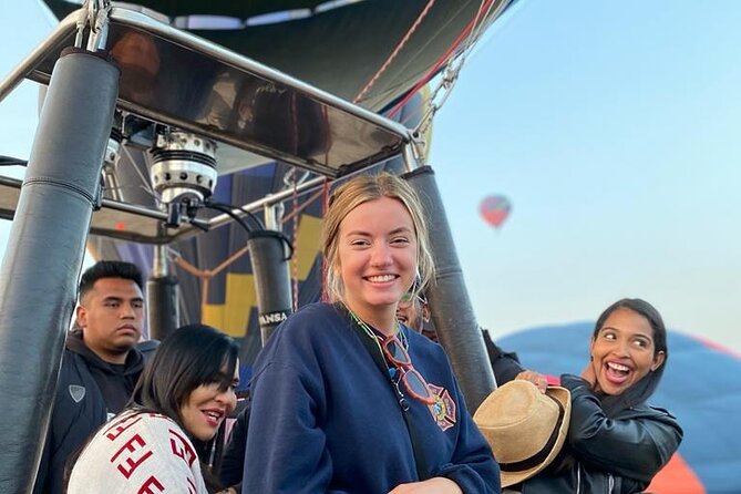 Balloon flight with breakfast in Cave and Pyramids from CDMX - The Hot Air Balloon Experience and Safety Standards