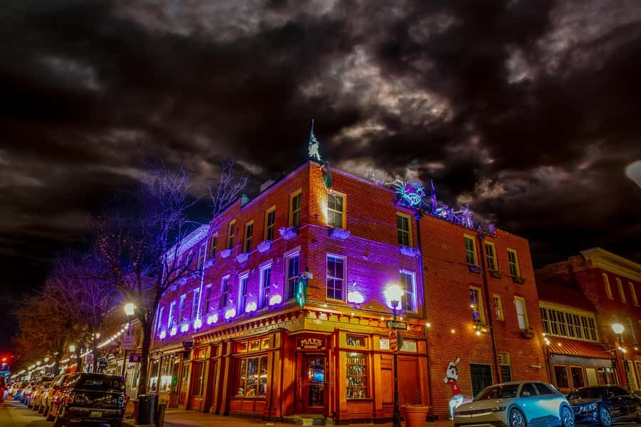 Baltimore Bewitched: Raven's Revenge & Bones Ghost Tour - The Stops: Cemeteries, Bars, and Historic Sites