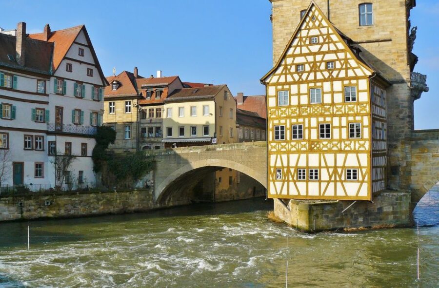 Bamberg: Private Guided Walking Tour - Starting Point at Bamberg Cathedral
