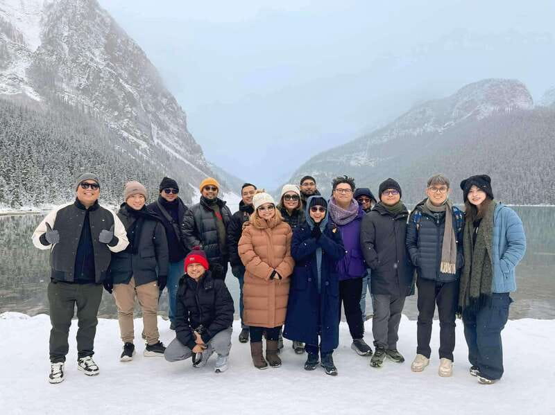 Banff Explorer Private Tour with Moraine Lake & Lake Louise - Private Transportation and Hotel Pickup in Banff or Calgary