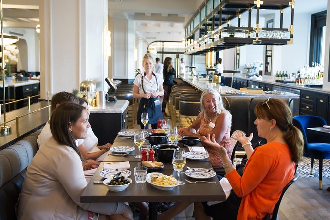 Banff Food Tour: Eat the Castle - Food and Beverage Tastings at Iconic Locations