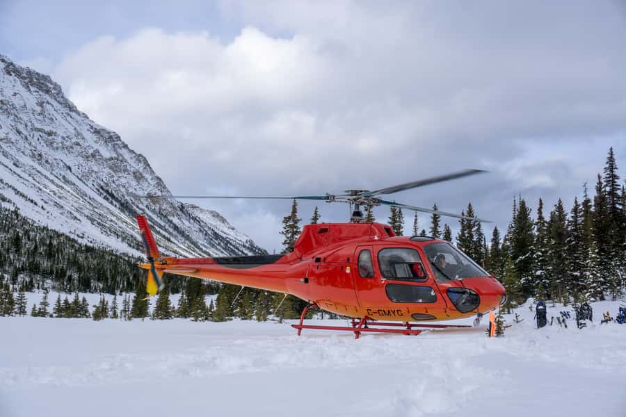 Banff/Jasper: Canadian Rockies Helicopter & Snowshoe Tour - The Flight Experience: Aerial Views of the Rockies