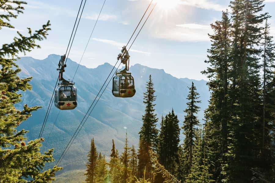 Banff: Lake Louise, Moraine Lake, Gondola, Cave & Basin Tour - Starting from the Scenic Viewpoints and Hot Springs