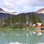 Banff:DayTour of Lake Moraine,Louise,Emerald, Bridge& Canyon - Guided Hike Through Johnston Canyon