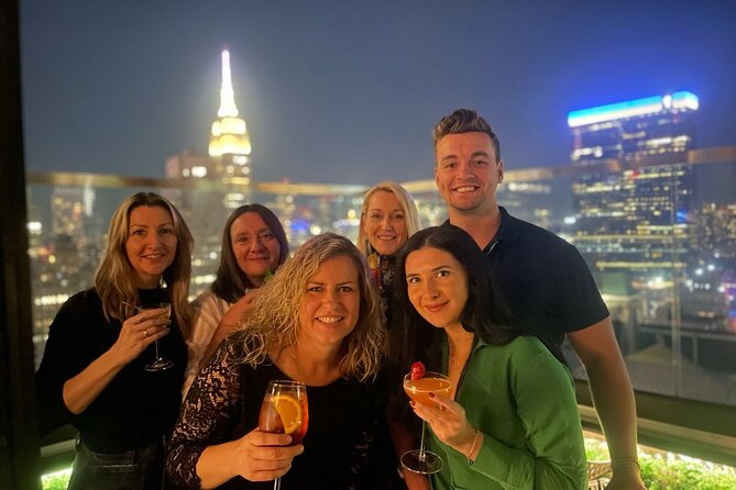 Bar, Lounge and Rooftop Tour NYC - The Role of the Guide and Group Dynamic