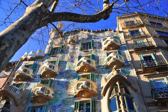 Barcelona Architecture Walking Tour With Casa Batlló Upgrade - Discovering CaixaForum Macaya’s Hidden Charm