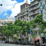 Barcelona Highlights Private Tour with Driver and Official Guide - From the Gothic Quarter to La Sagrada Familia