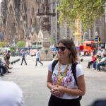 Barcelona: Sagrada Familia Semi-Private Guided Tour - Priority Access with Skip-the-Line Entry