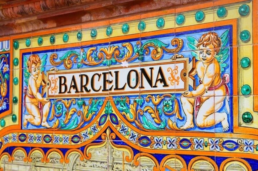 Barcelona : Street Art Walking Tour With A Guide - Meeting Point and Tour Logistics in Barcelona